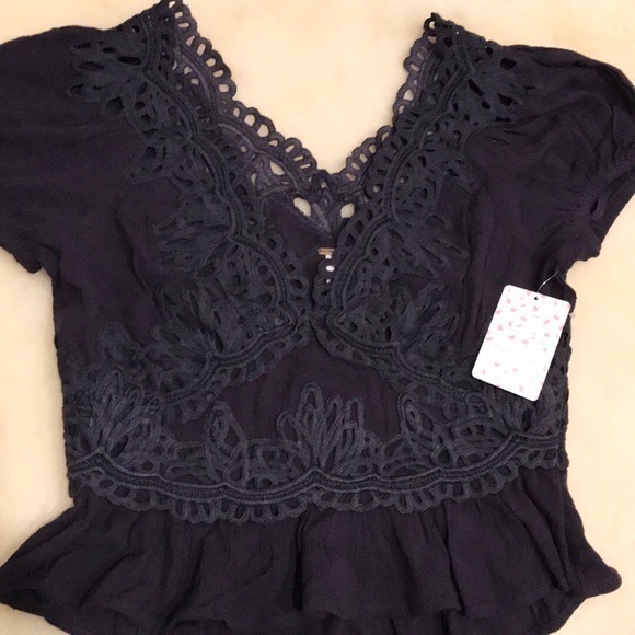 Free People Sweet Roses Lace Crochet Blouse. XS - Picture 6 of 8